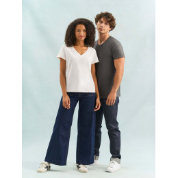 Футболка унисекс Regent с V-образным вырезом, черная